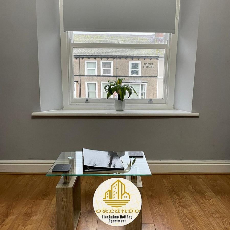 Orlando Llandundo Apartment Ландъндо Екстериор снимка