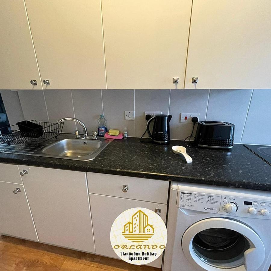 Orlando Llandundo Apartment Ландъндо Екстериор снимка