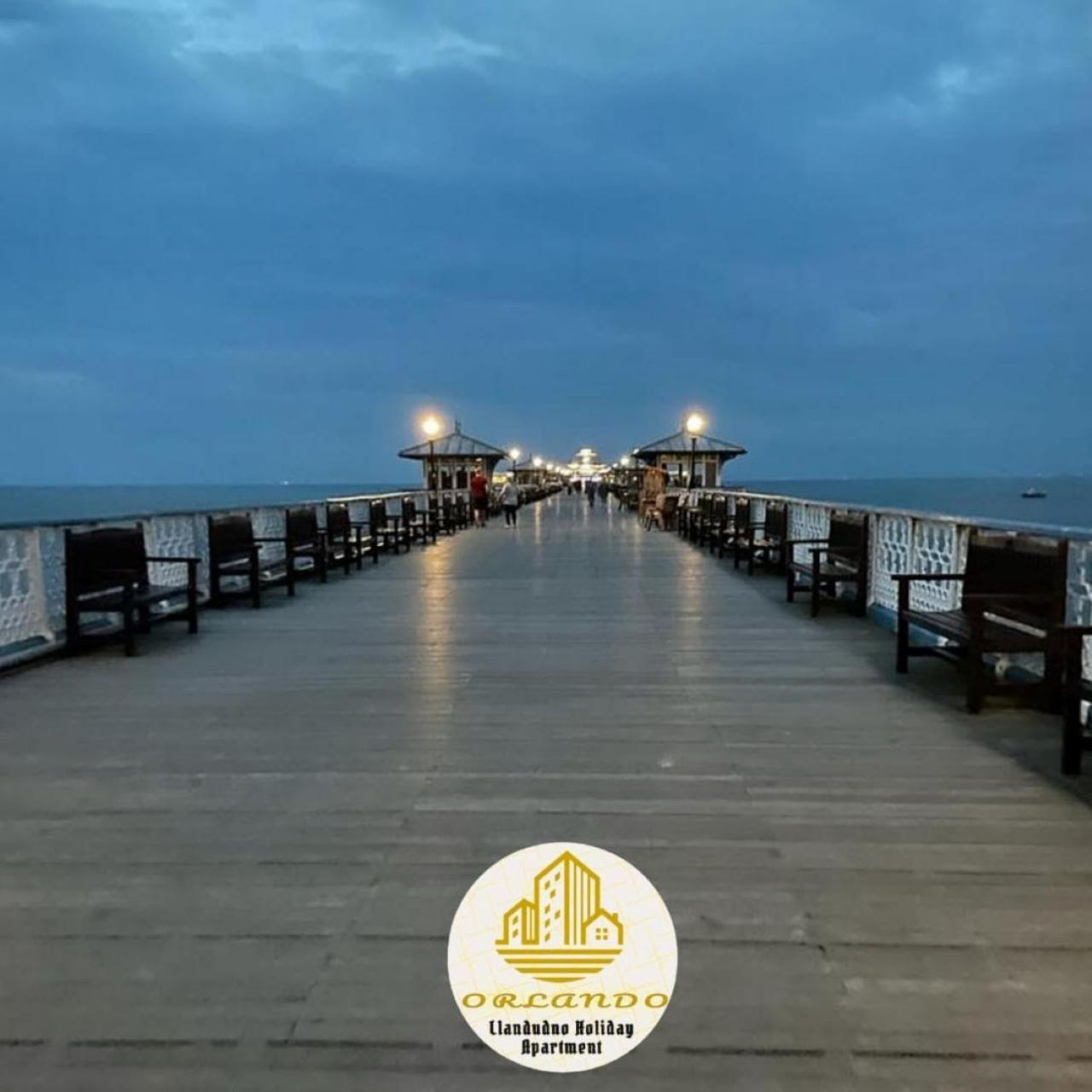Orlando Llandundo Apartment Ландъндо Екстериор снимка