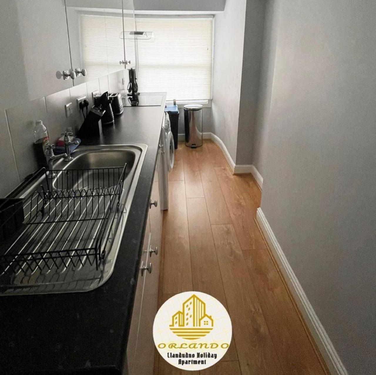 Orlando Llandundo Apartment Ландъндо Екстериор снимка